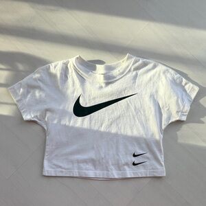 Nike Crop Logo Tshirt
